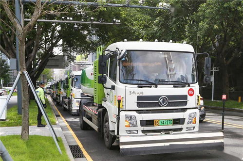 看不見掃把 深圳中心城區開啟智能環衛全機械清掃作業模式